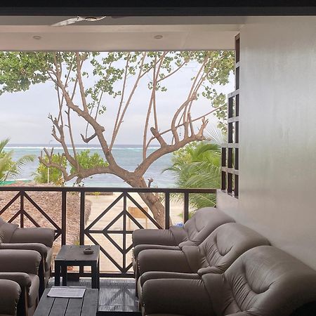 Elysian Hideaway Hotel Maafushi Exterior photo
